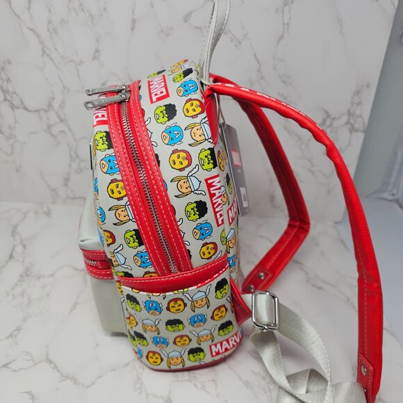 NWT Disney Marvel the Avengers Loungelfy Mini Backpack - Picture 4 of 5